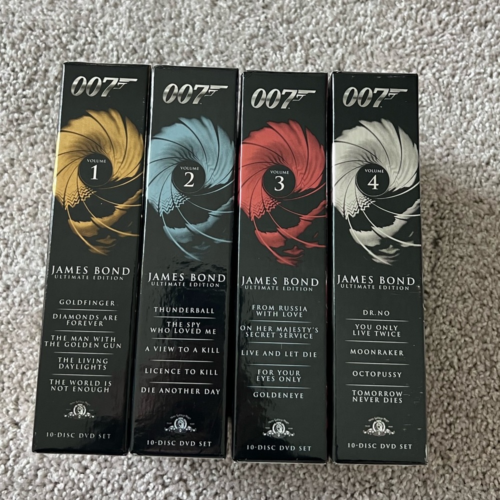 📀JAMES BOND: Volumes 1-4, in original boxing, 007 ultimate edition set. - Picture 2 of 10